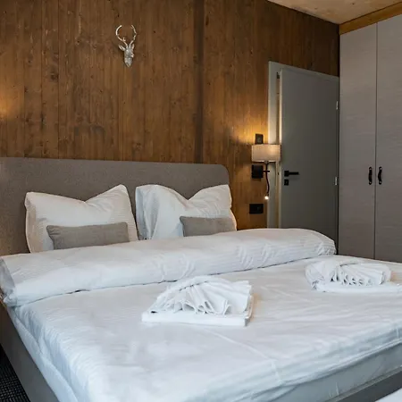 Tatrystay Premium Arimont 公寓 Štrbské Pleso